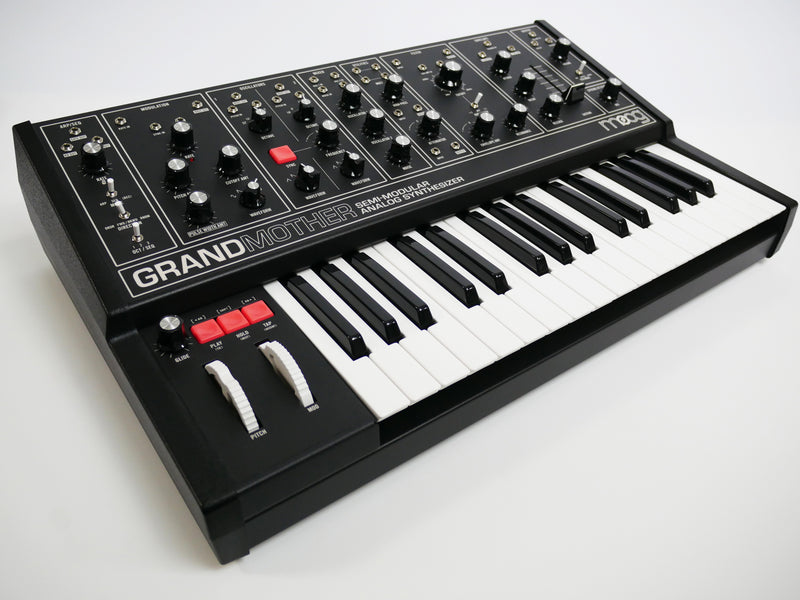 moog Grandmother DARK (中古)