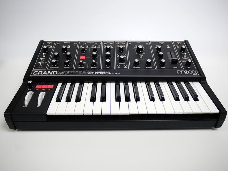 moog Grandmother DARK (中古)2