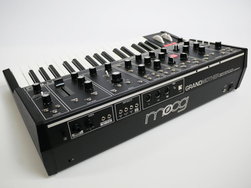 moog Grandmother DARK (中古)