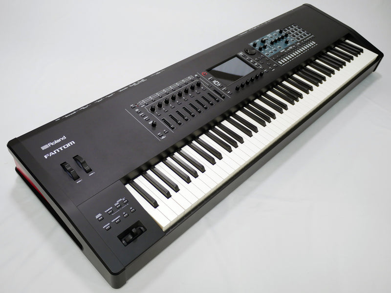 Roland FANTOM 8 + EX Upgrade (中古)