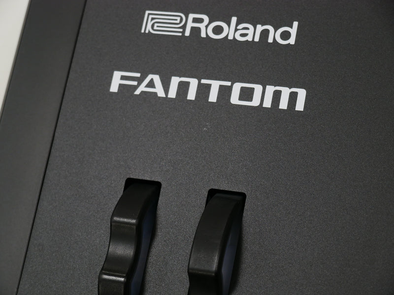 Roland FANTOM 8 + EX Upgrade (中古)