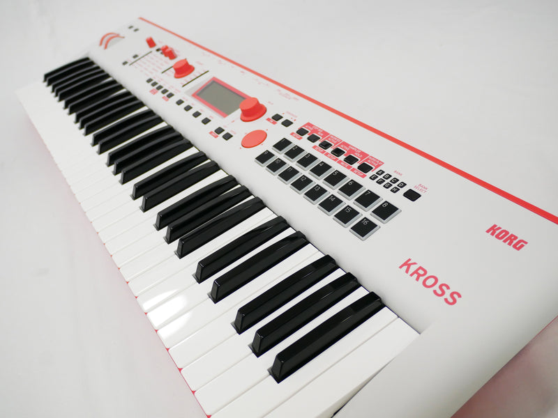 KORG KROSS2-61-GR + SoftCase (中古)4