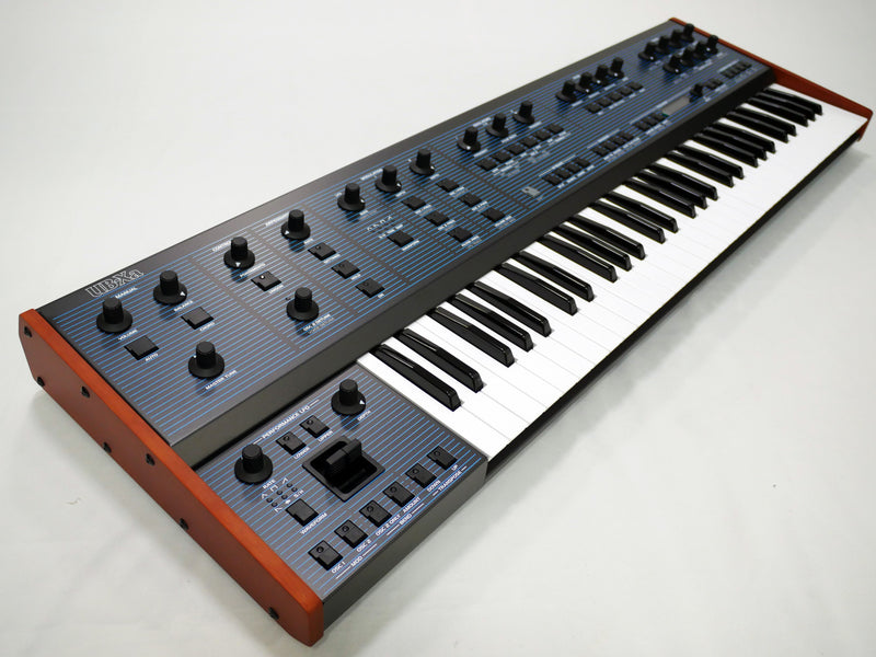 Behringer UB-Xa (中古)