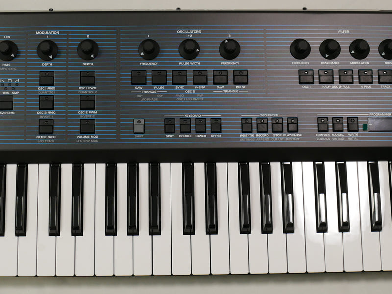 Behringer UB-Xa (中古)