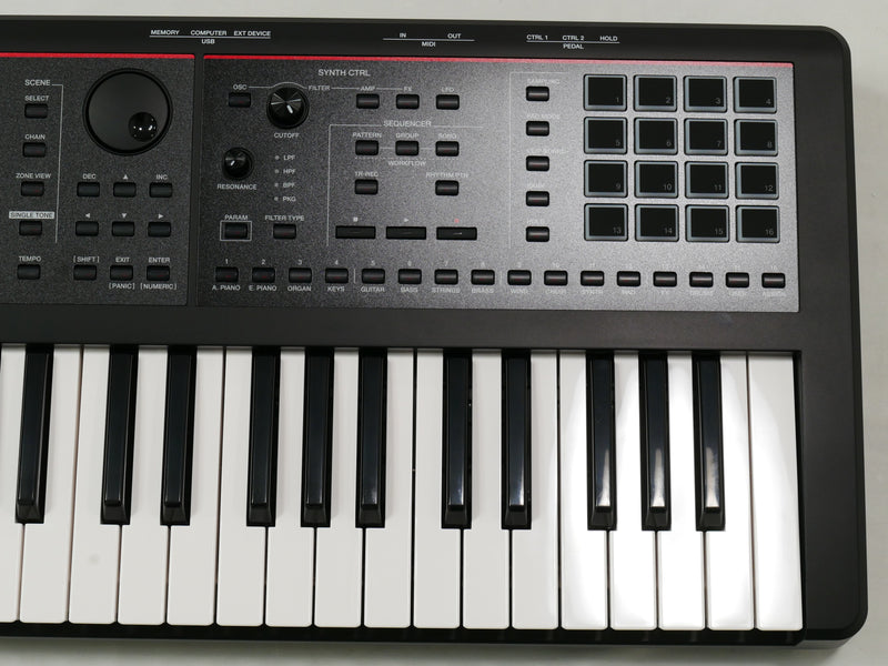 Roland FANTOM-06 + Case (中古)7