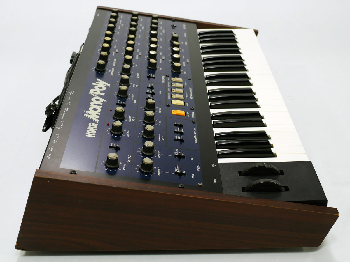 KORG MONO/POLY (中古)
