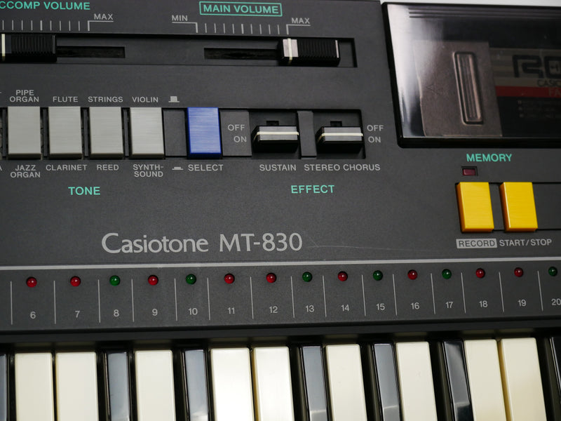 CASIO Casiotone MT-830 (中古)