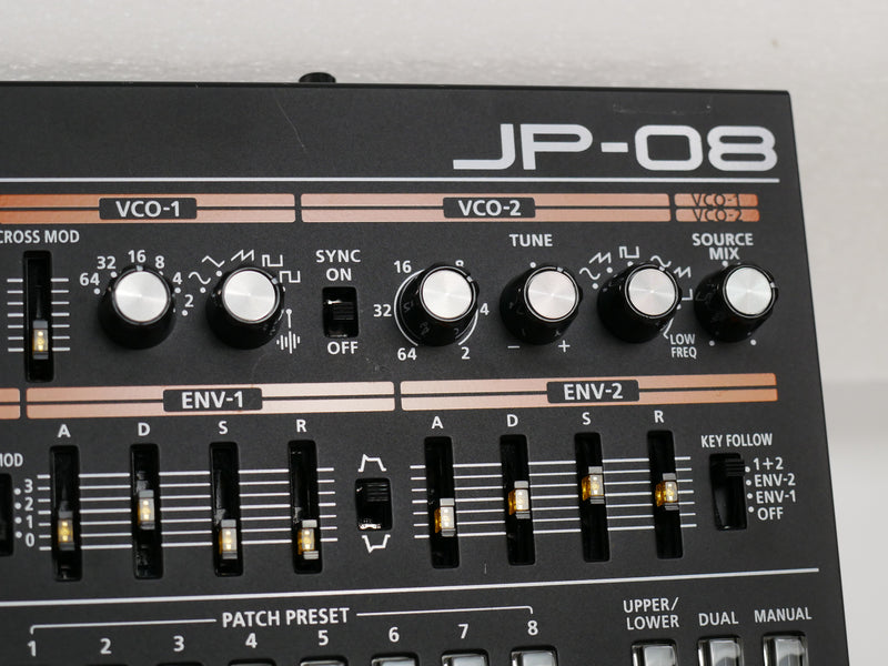 Roland JP-08 (中古)