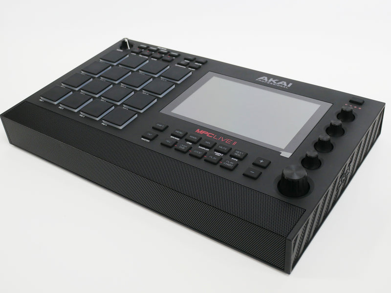 AKAI MPC LIVE II (中古)