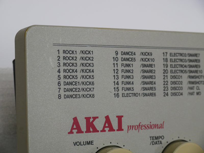 AKAI XR10 (中古)