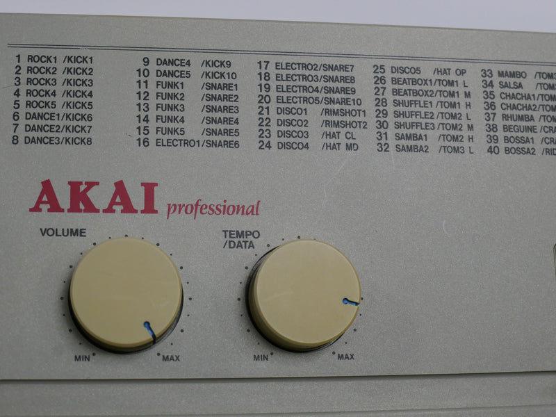 AKAI XR10 (中古)