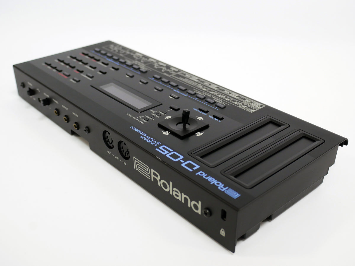 Roland D-05 シンセサイザー 名機 希少 廃盤 Roland D-05 (中古)