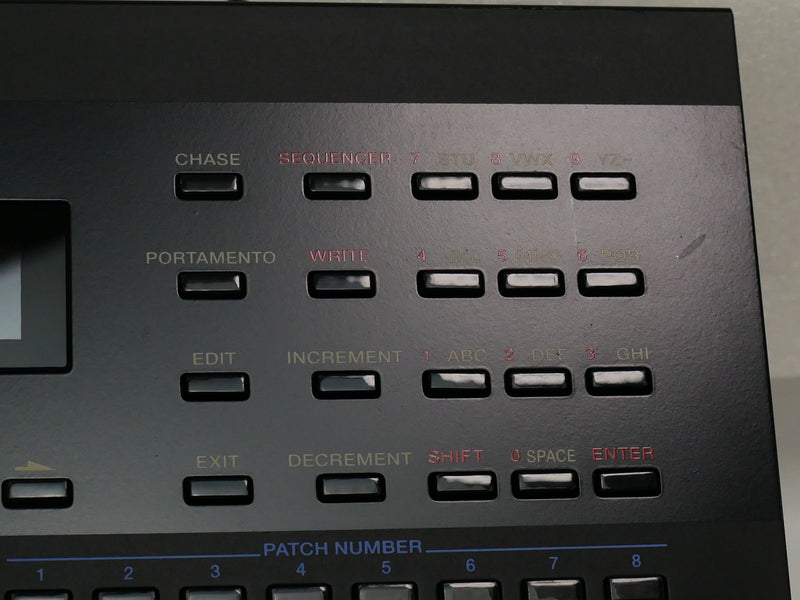 Roland D-05 (中古)