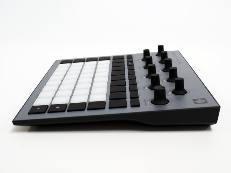 Novation Circuit Rhythm (中古)3