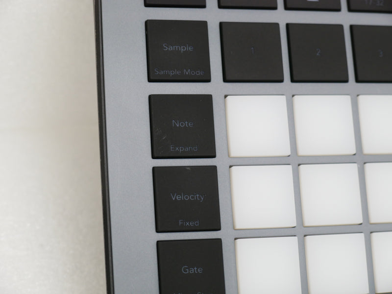 Novation Circuit Rhythm (中古)