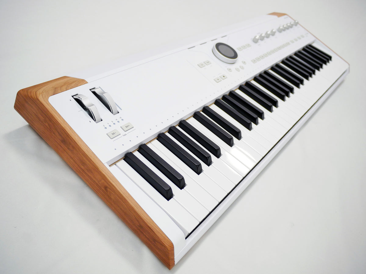 Arturia AstroLab (中古2)