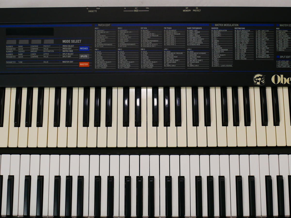 「修理必要」 Oberheim Matrix 6シンセサイザー・ハードケース付き 修理必要」 Oberheim Matrix 6シンセサイザー・ハードケース付き 修理