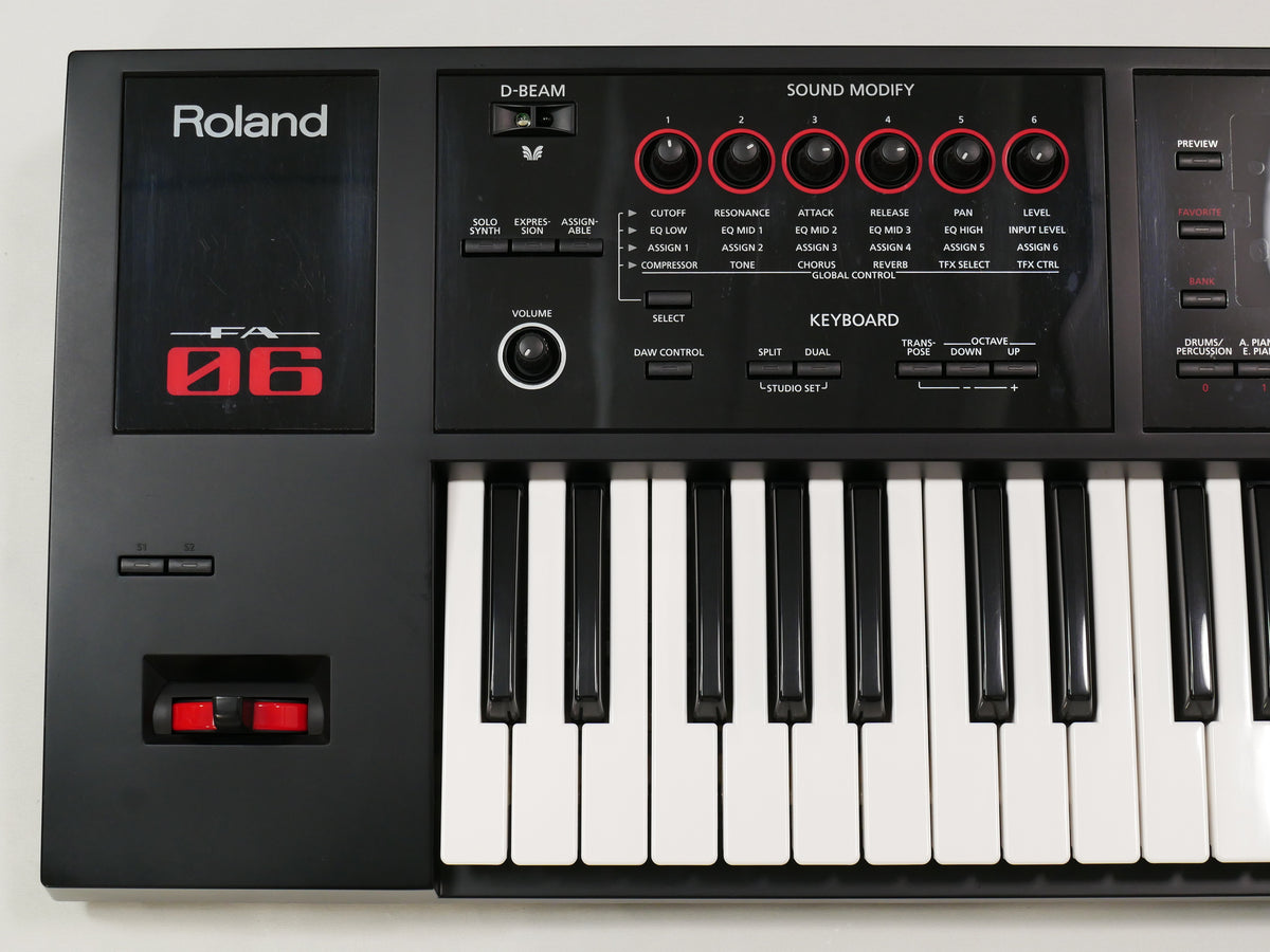 J*Q様 動作不良あり Roland FA-06 純正ソフトケース付 J*Q様 動作不良あり Roland FA-06 純正ソフトケース付 J*Q様 動作不良