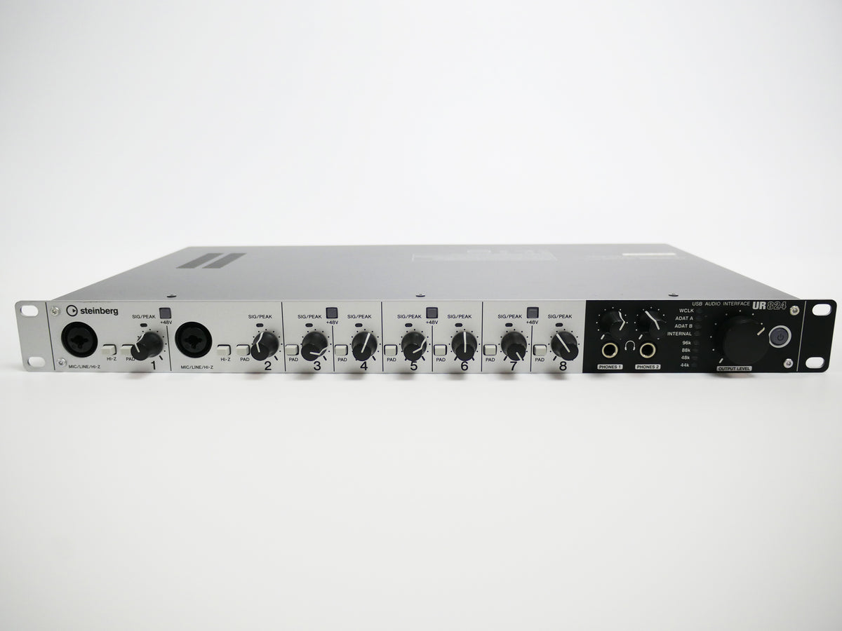 Steinberg UR824 (中古)