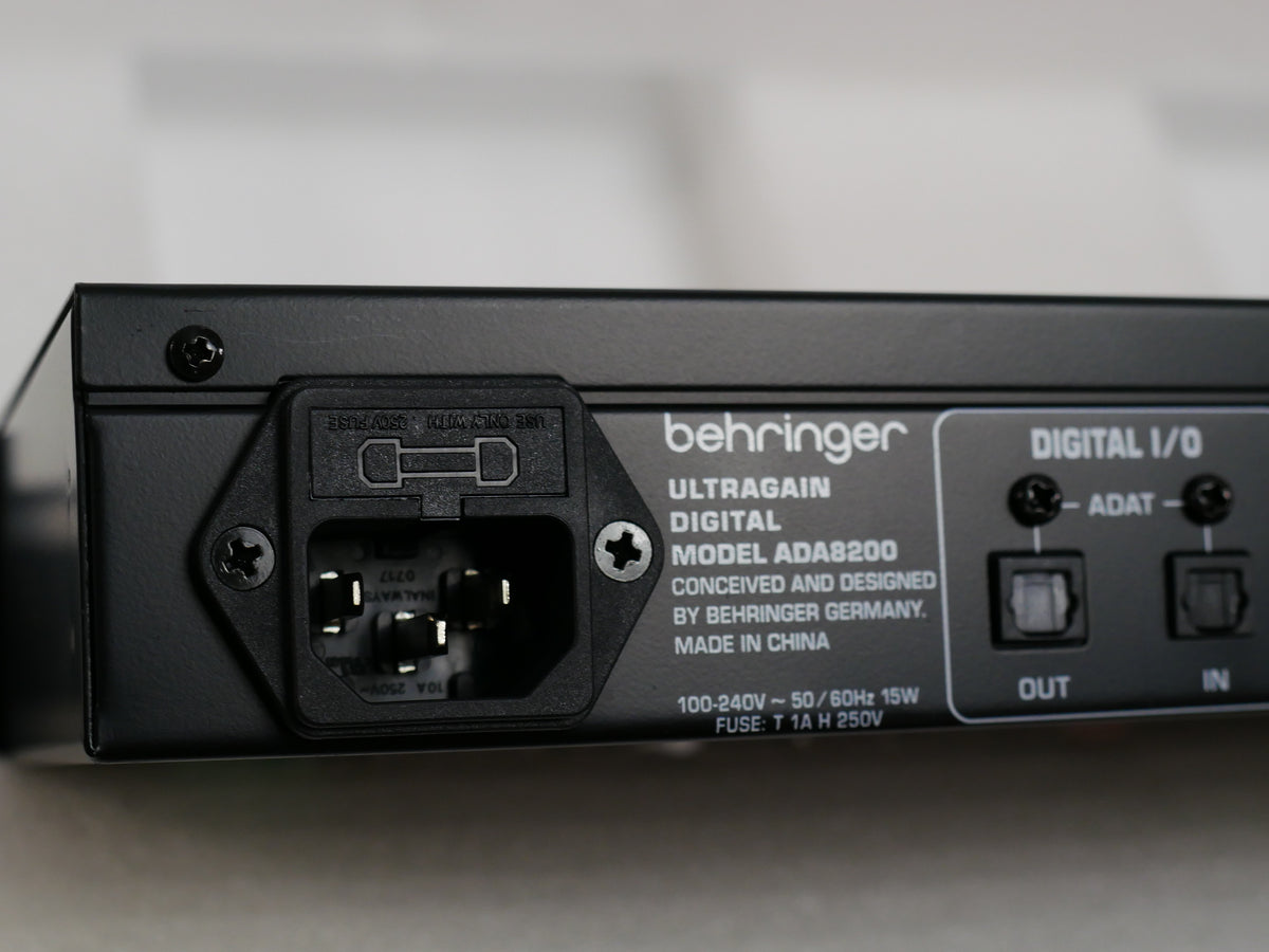 DJ機材 Behringer ULTRAGAIN DIGITAL ADA8200 Behringer ADA8200 (中古)