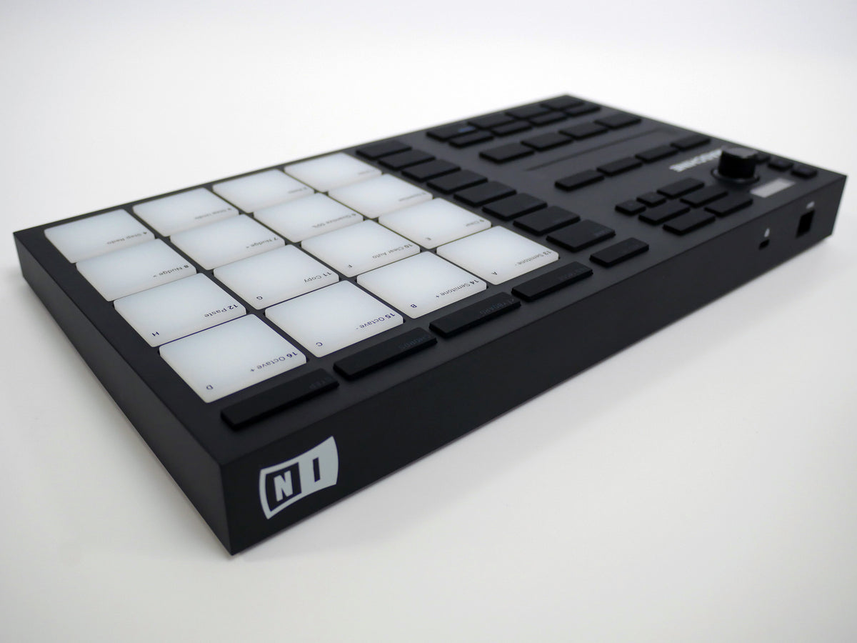 Native Instruments Maschine Mikro MK3 (中古)