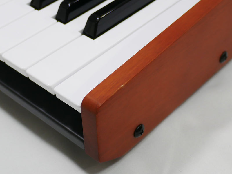 Behringer UB-Xa (中古2)