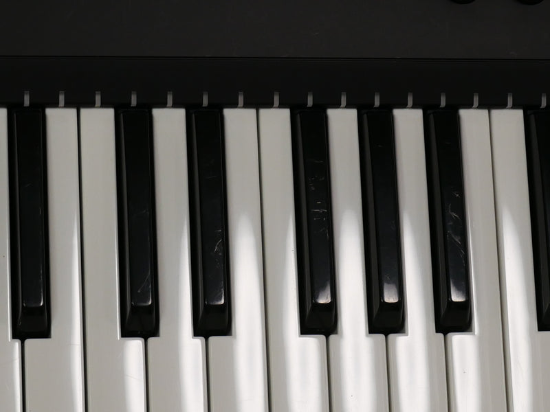 Native Instruments KOMPLETE KONTROL S61 MK2 (中古2)