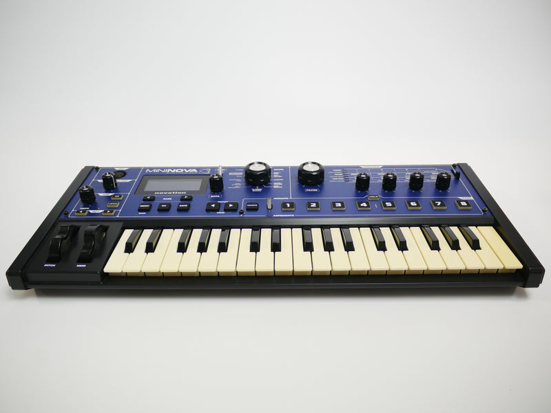 Novation MININOVA (中古)2