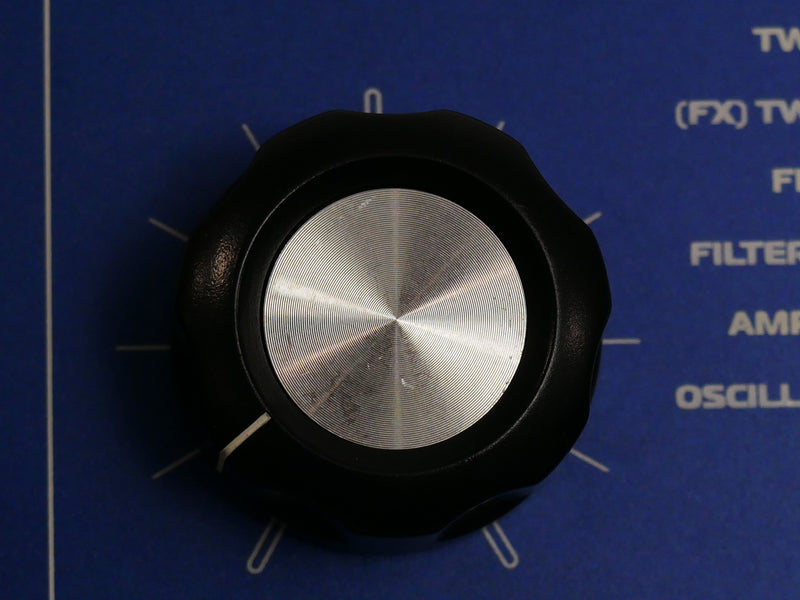 Novation MININOVA (中古)