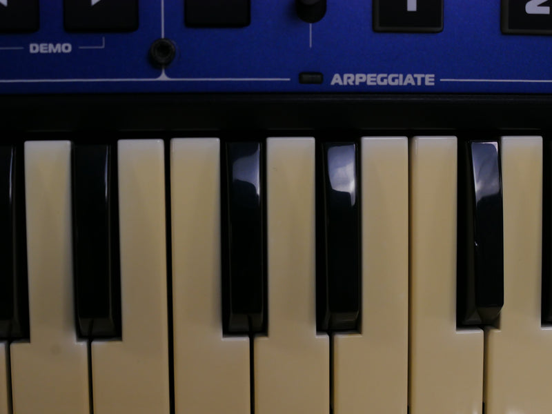 Novation MININOVA (中古)