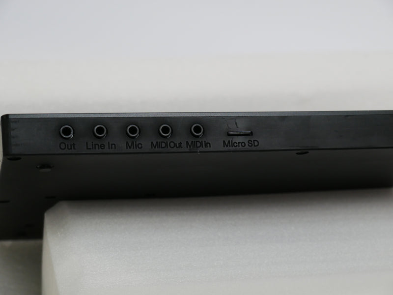 Polyend Tracker (中古)