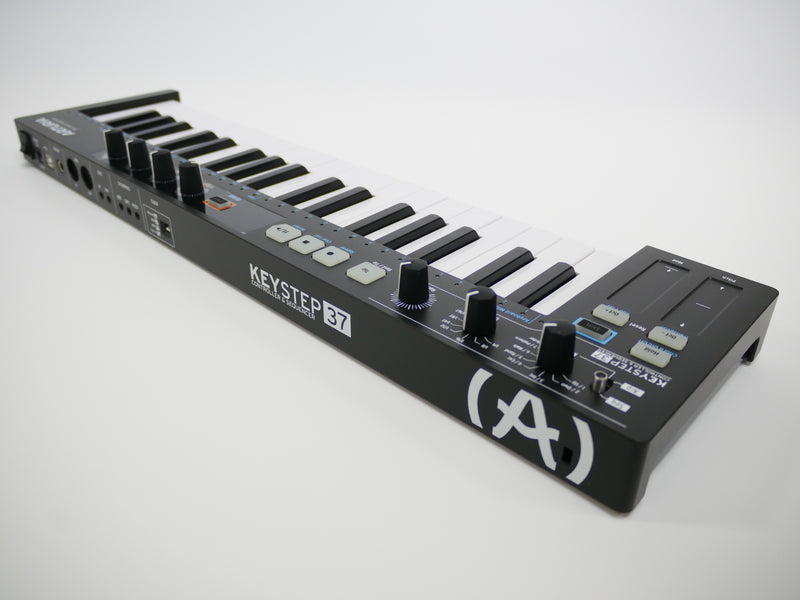 Arturia Keystep 37 Black Edition + AC Adapter (中古)4