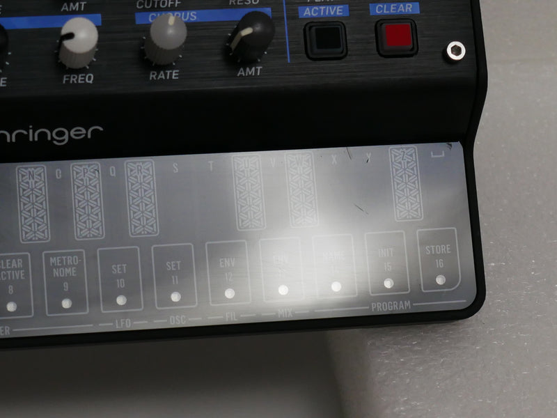 Behringer PRO-VS MINI + Thonk Knobs (中古)