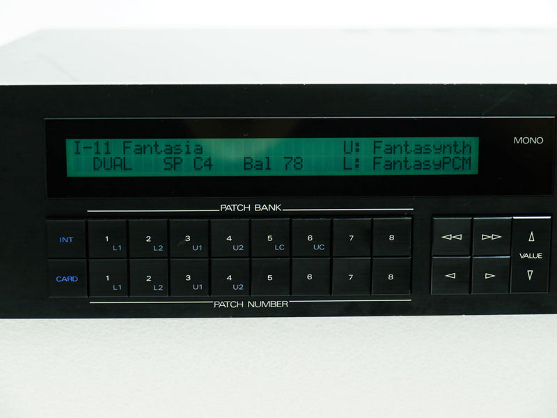 Roland D-550 (中古)
