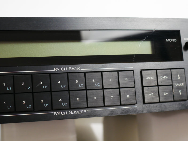 Roland D-550 (中古)