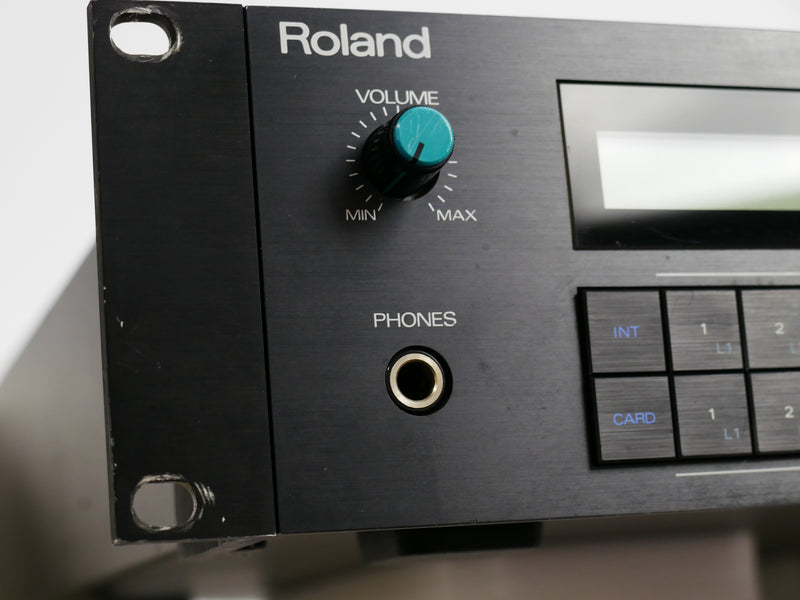 Roland D-550 (中古)