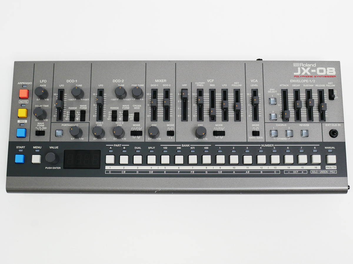 Roland JX-08 (中古)