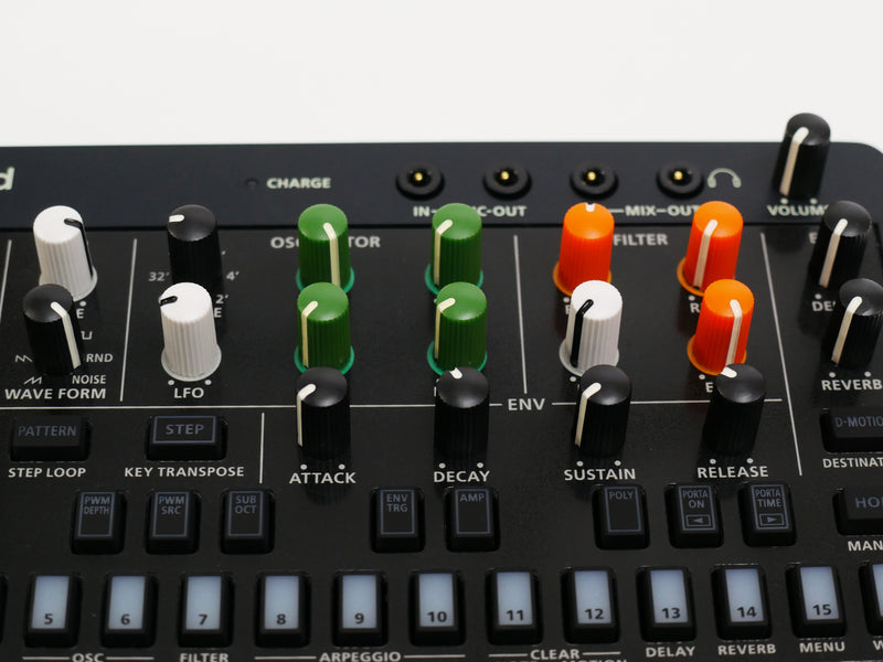 Roland S-1 + Thonk Knobs (中古)