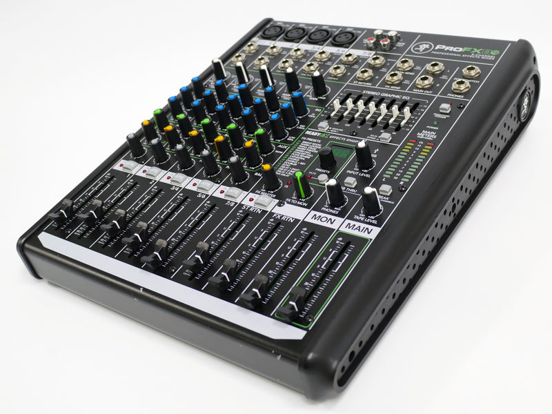 Mackie ProFX8v2 (中古)