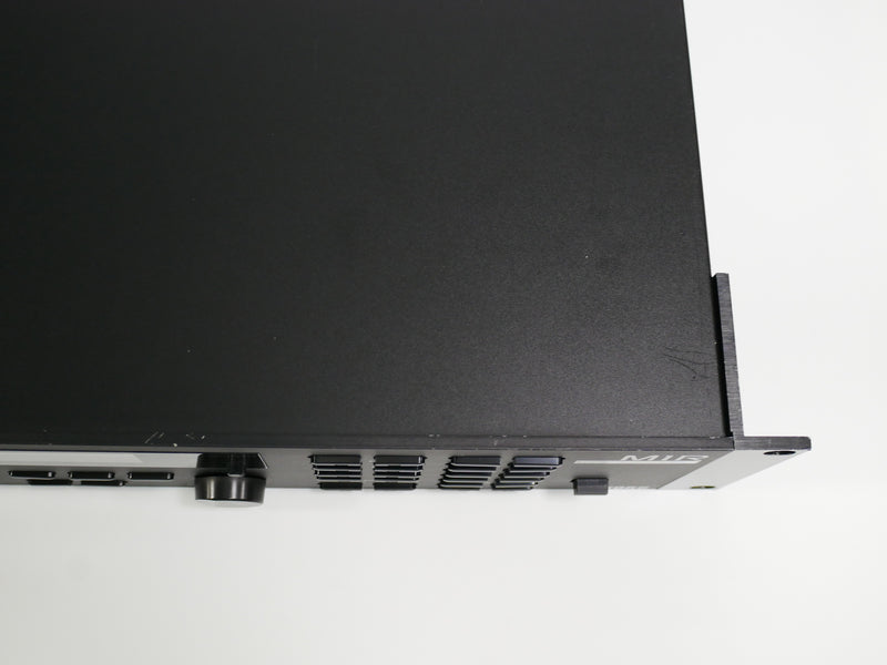 KORG M1R (中古)
