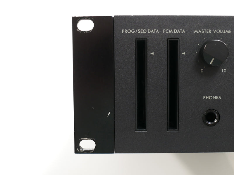 KORG M1R (中古)