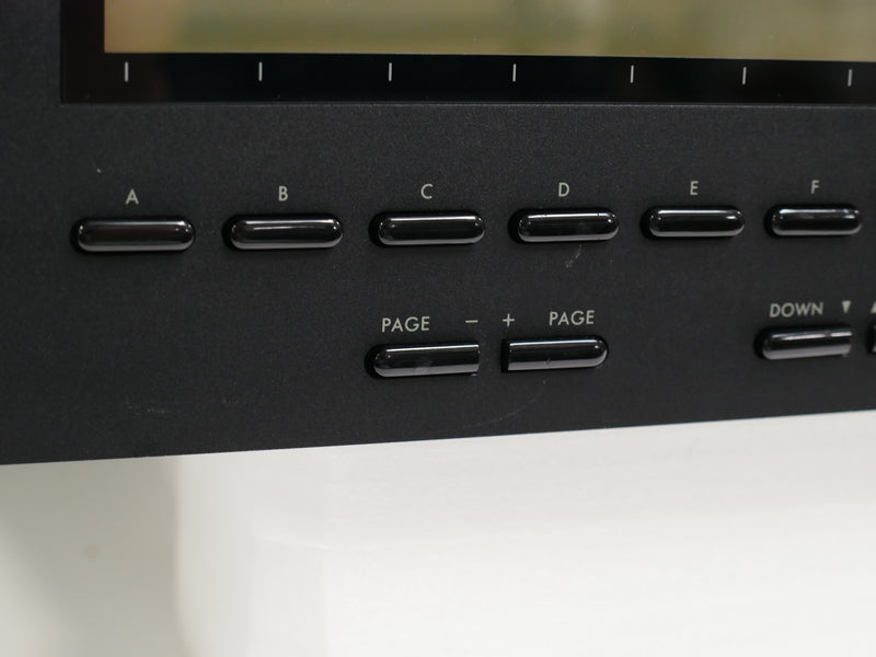 KORG M1R (中古)