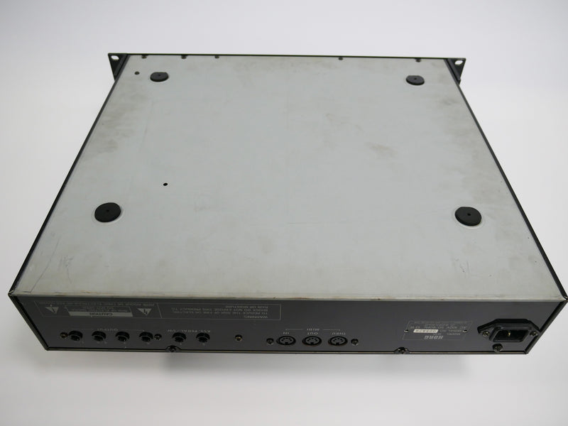 KORG M1R (中古)