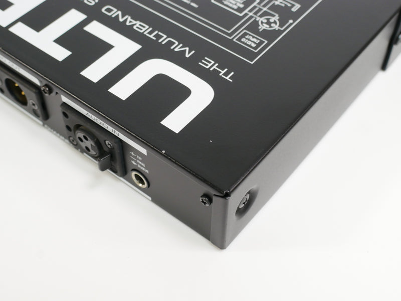 Behringer EX3100 (中古)