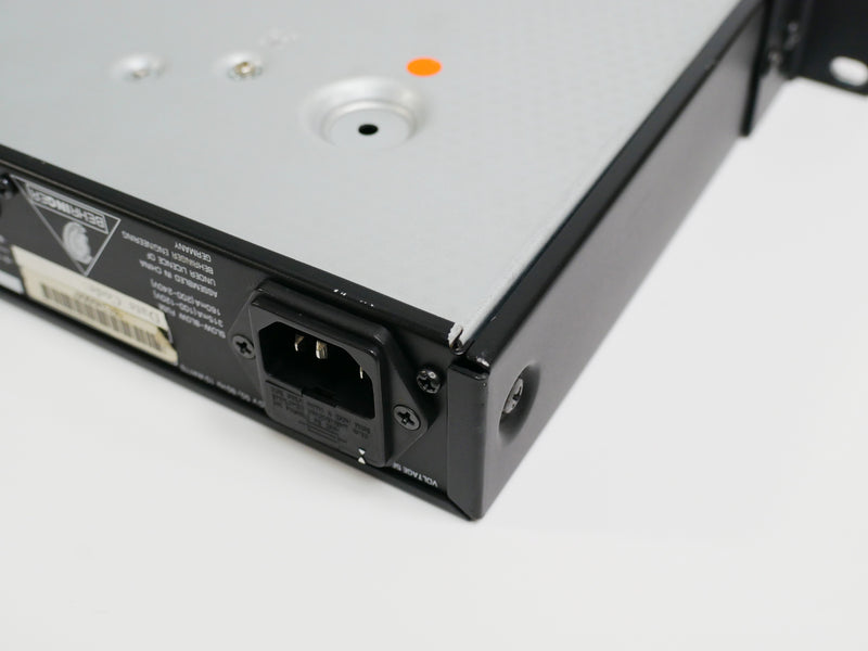 Behringer EX3100 (中古)