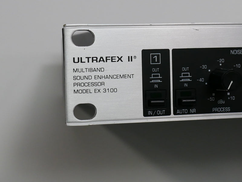 Behringer EX3100 (中古)