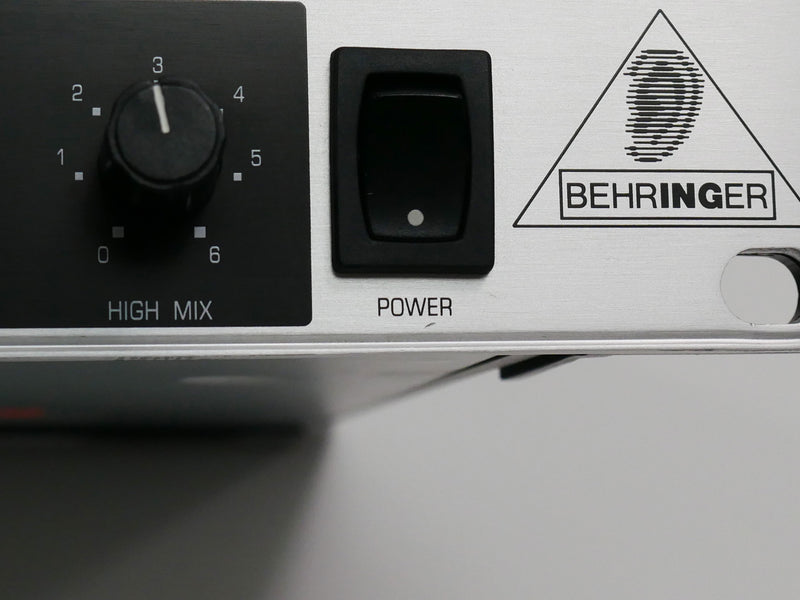 Behringer EX3100 (中古)