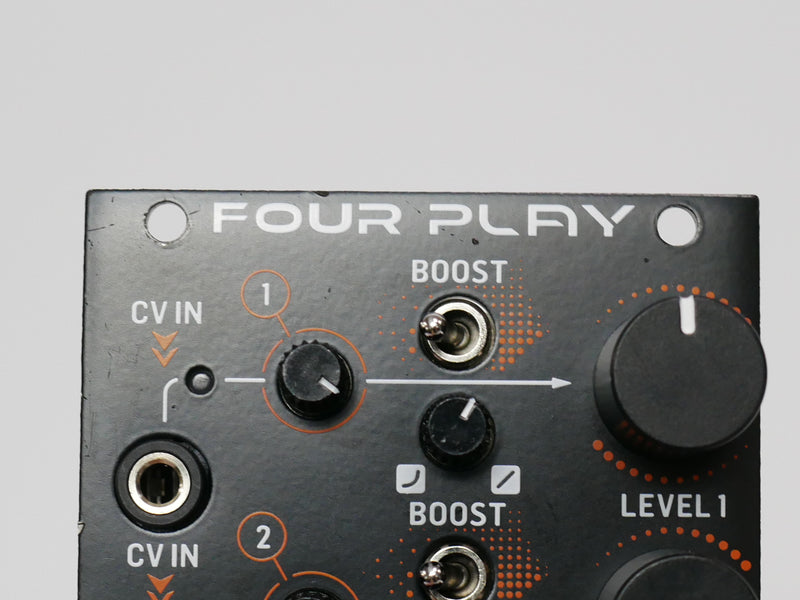 Behringer FOUR PLAY (中古)