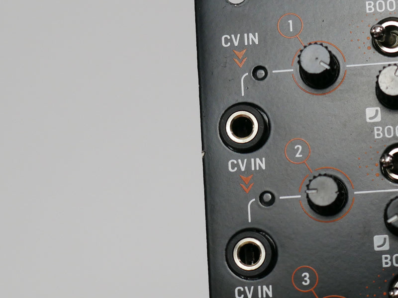 Behringer FOUR PLAY (中古)