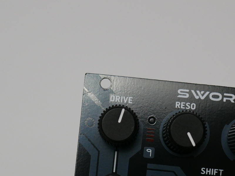 Behringer SWORDS (中古)